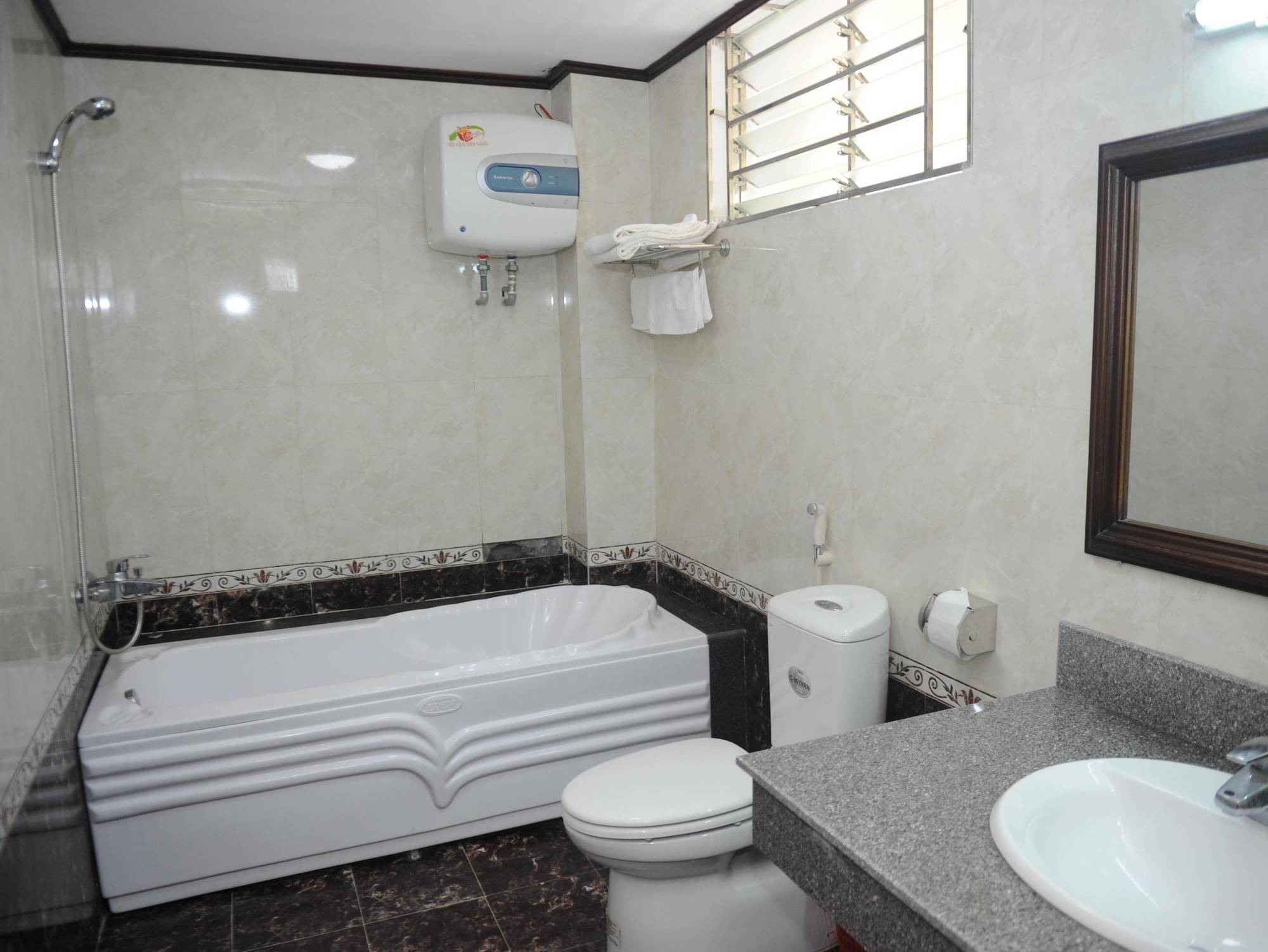 Hoa Phuong Hotel Hai Phong Luaran gambar